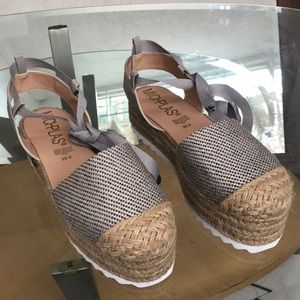 Tall closed toe espadrilles